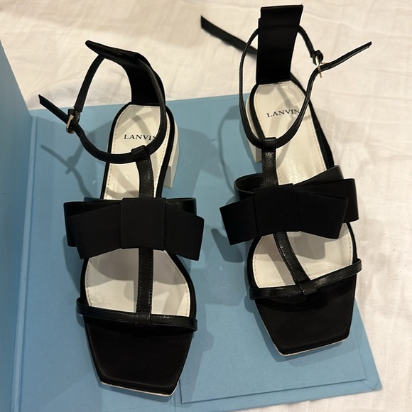 Lanvin Paris Womens Gladiator Bow Heel Sandals Black - Picture 7 of 8